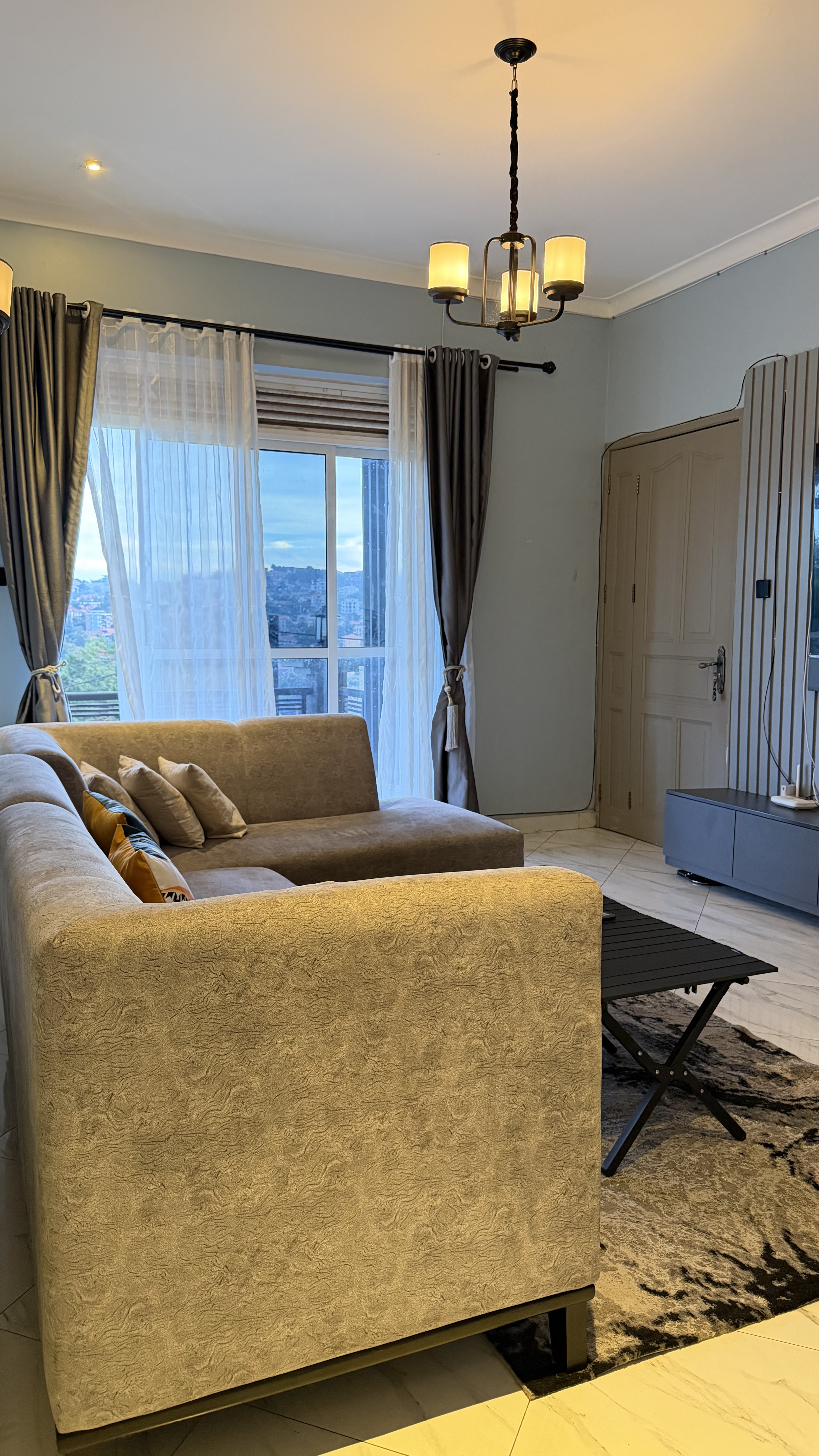K & C luxy homes